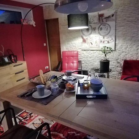 La Chambre O Z'Amis Longues-sur-Mer Kültér fotó