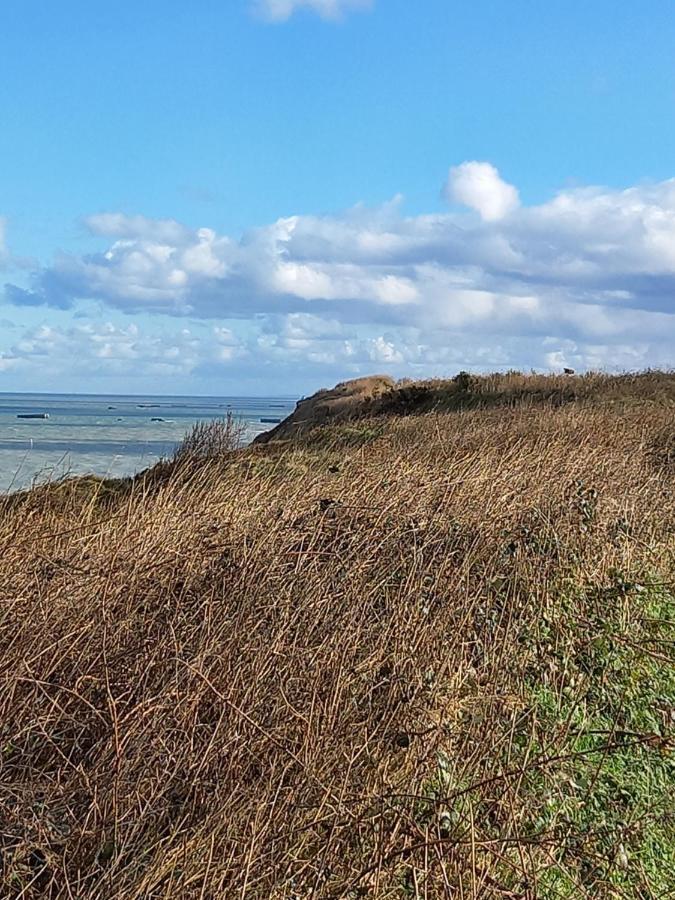 La Chambre O Z'Amis Longues-sur-Mer Kültér fotó